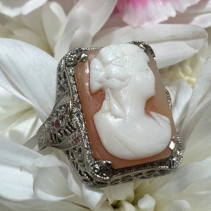 ONeills Estate Jewelry 14 Karat White Gold Cameo Ring 54600436 Rings