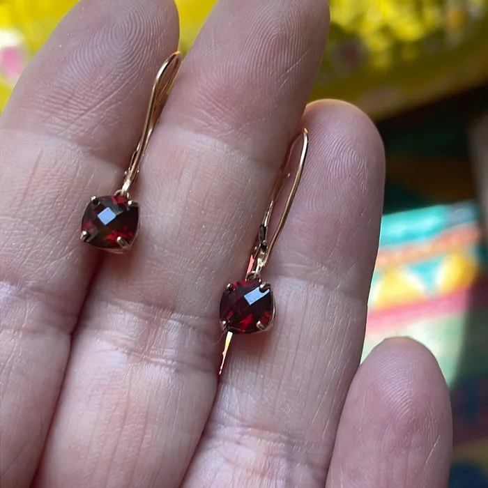 Garnet Earrings 10k Rose Gold Vintage Vintage Paris Jewelry Earrings Garnet Earrings 10k Rose Gold Vintage Vintage Paris Jewelry Earrings