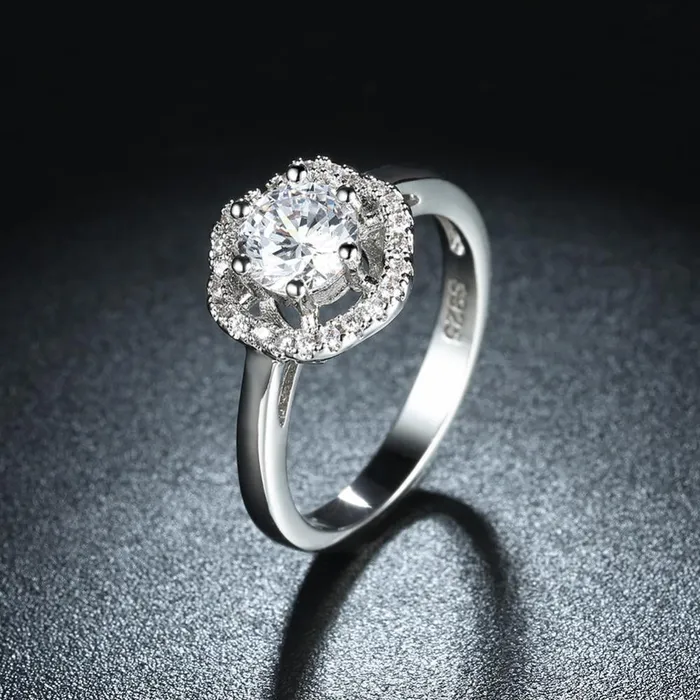 Rings Luxurious 925 Sterling Silver Engagement Ring with Zircon Stone Fashion Jewelry Party Rings for Women customjewelryan
