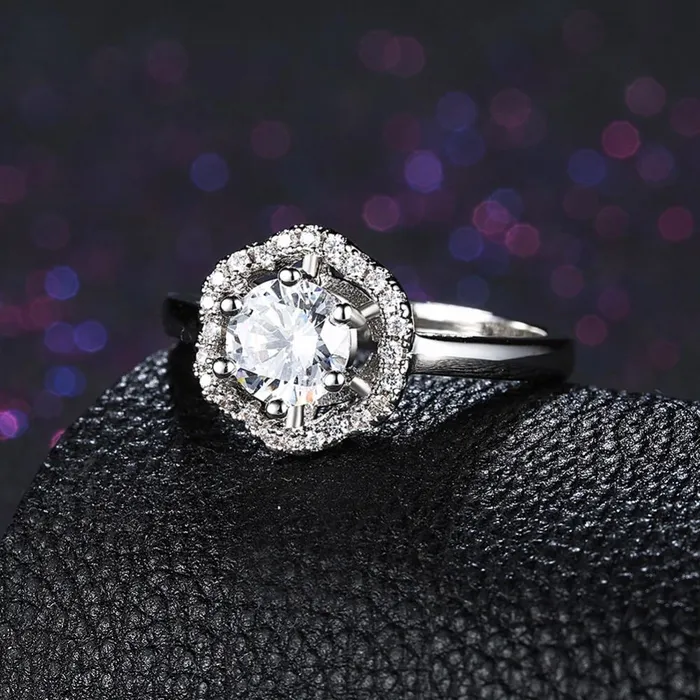 Rings Luxurious 925 Sterling Silver Engagement Ring with Zircon Stone Fashion Jewelry Party Rings for Women customjewelryan