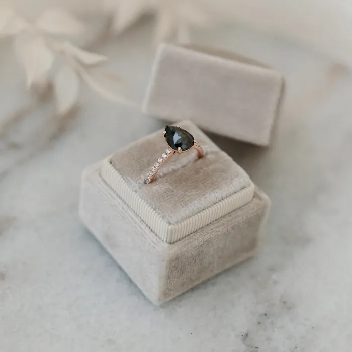 VENVS Rings The Aurora 14k White Size 9 Stone OV39 Sand Dune Ring Box Custom Engraving 0 VENVS Rings The Aurora 14k White Size 9 Stone OV39 Sand Dune Ring Box Custom Engraving 0